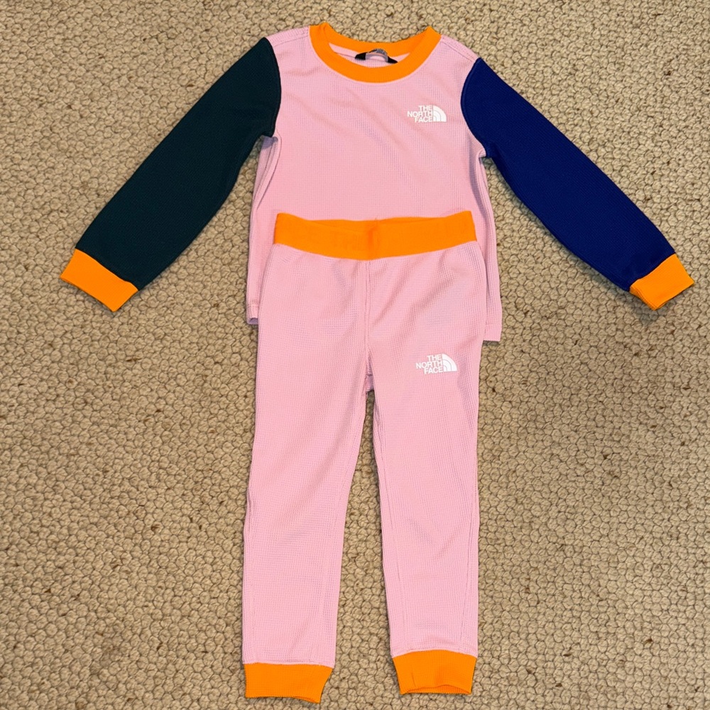 Like New North Face Kids Pink Waffle Base Thermal Layer Set, size 4T
